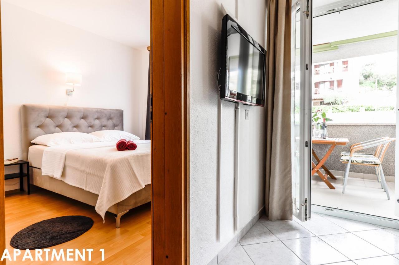 Maestral Apartments Vrsar Eksteriør billede