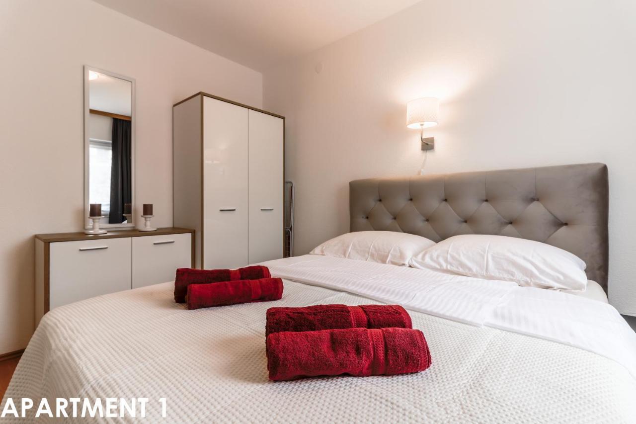 Maestral Apartments Vrsar Eksteriør billede