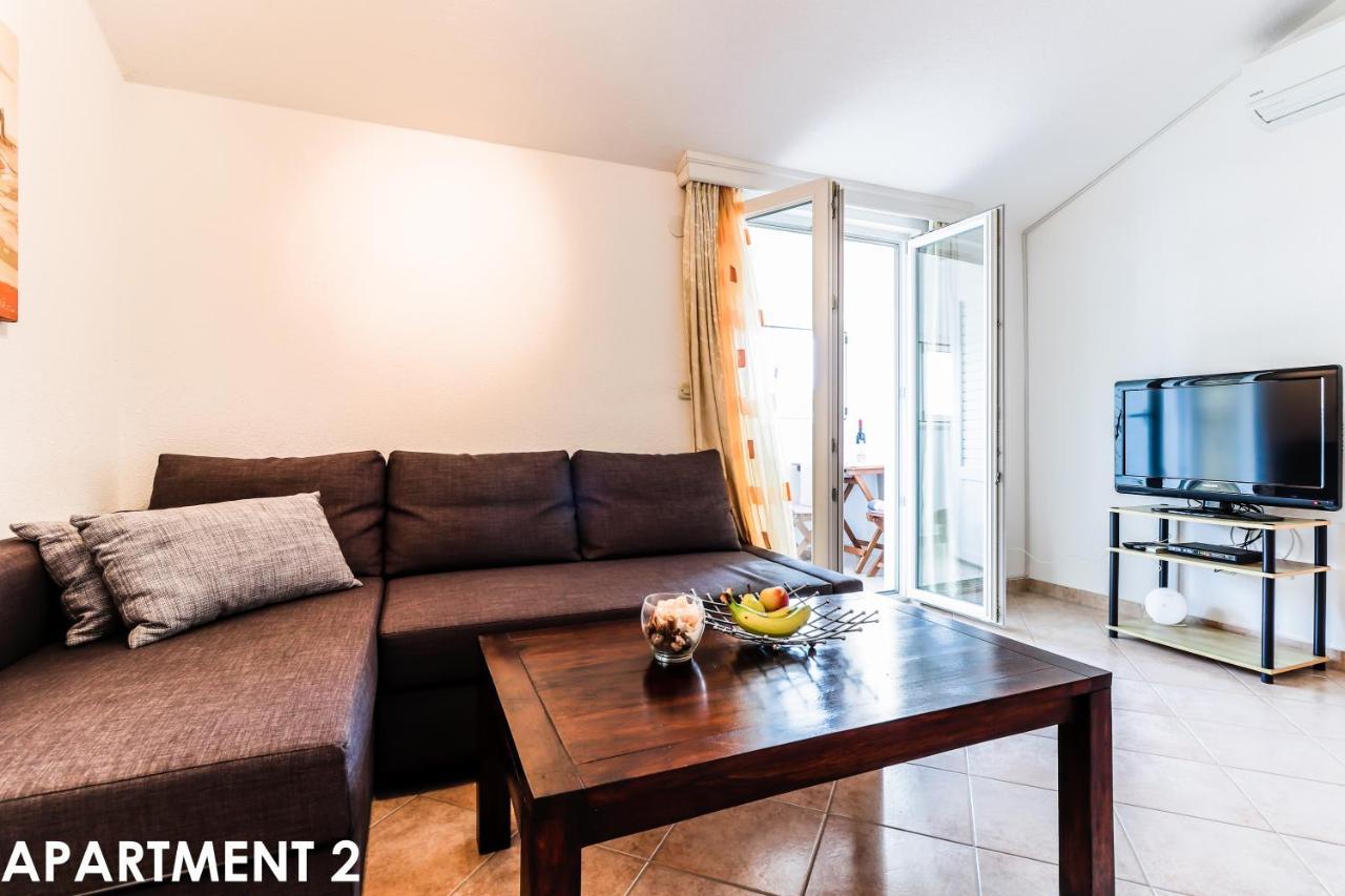 Maestral Apartments Vrsar Eksteriør billede