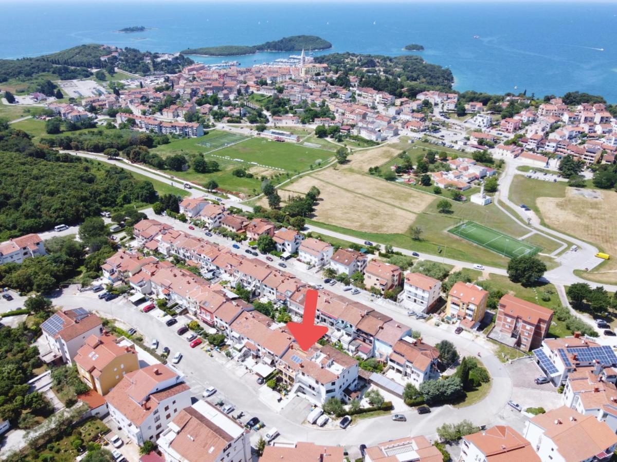 Maestral Apartments Vrsar Eksteriør billede